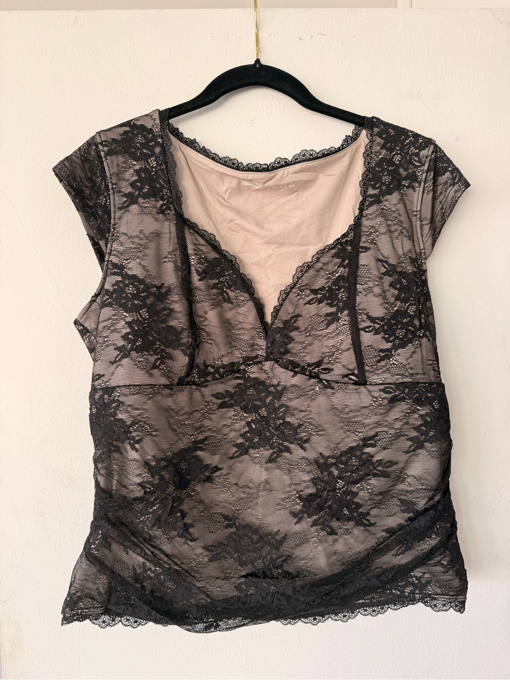 Abercrombie & Fitch Black Lace Overlay Cap Sleeve Camisole with Nude Lining